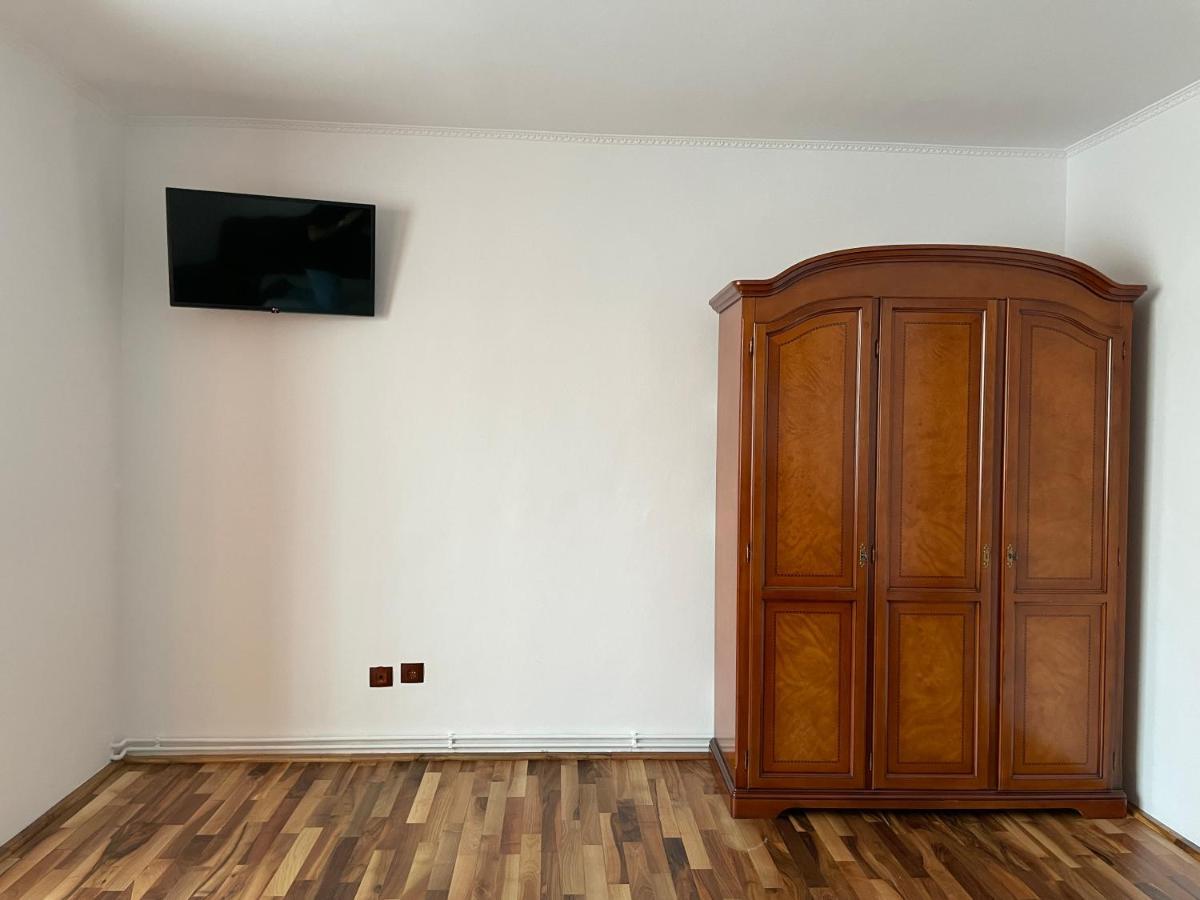 M & I Apartment 3 Târgu-Mureş Екстериор снимка