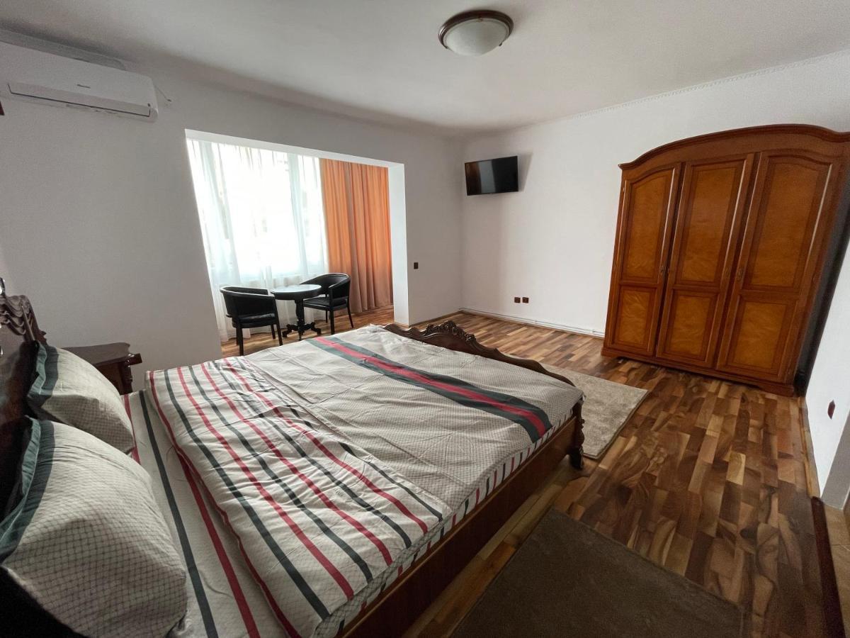 M & I Apartment 3 Târgu-Mureş Екстериор снимка